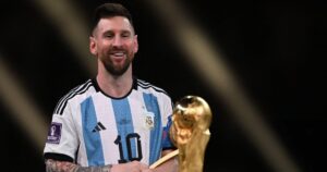 Chủ tịch FIFA kêu gọi Messi tham dự Wordcup 2026