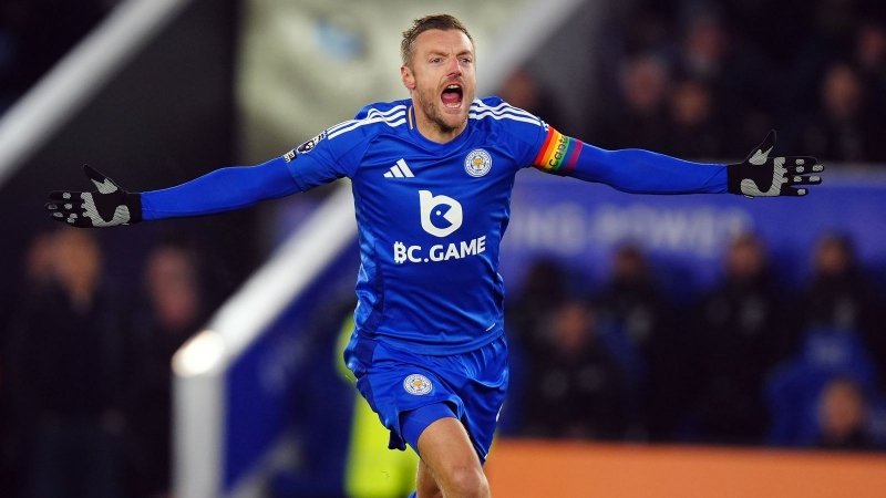 HLV Cremonese giải thích về việc Jamie Vardy ngồi dự bị