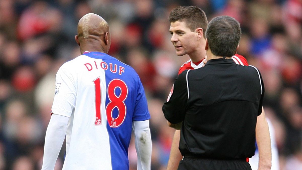 Gerrard khơi lại mâu thuẫn 20 năm với El-Hadji Diouf